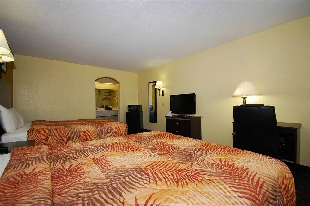 Oyo Hotel Lsu Port Allen Habitación foto